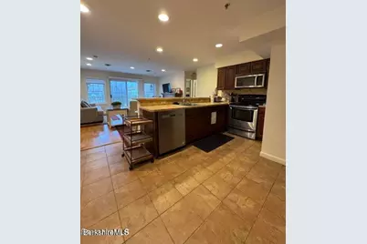 872 Jj's Lodge, Hancock, MA 01237 - Photo 3