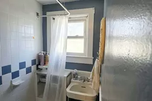 36 Randall St, Adams, MA 01220 - Photo 11