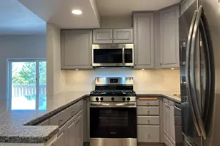 7 Rolling Hills Condominium, Lenox, MA 01240 - Photo 11