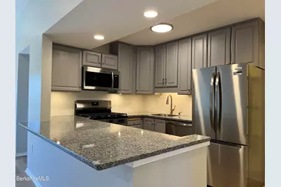 7 Rolling Hills Condominium #7-1, Lenox, MA 01240 - Photo 9