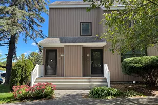 7 Rolling Hills Condominium, Lenox, MA 01240 - Photo 1