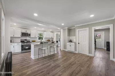 971 N State Rd, Cheshire, MA 01225 - Photo 17