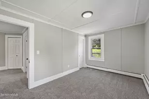 971 N State Rd, Cheshire, MA 01225 - Photo 37