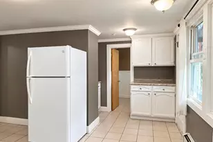 41 Quincy St, North Adams, MA 01247 - Photo 13