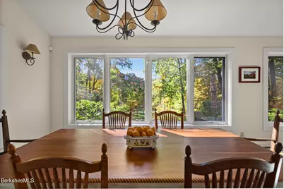 34 Pixley Hill Rd, West Stockbridge, MA 01266 - Photo 11