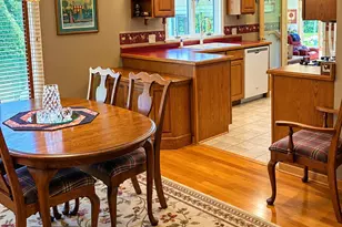 102 Tor Ct, Pittsfield, MA 01201 - Photo 5