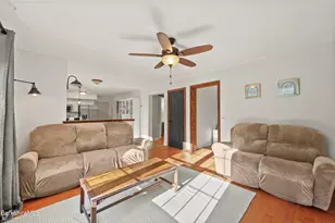9 Redmond Ln, Pittsfield, MA 01201 - Photo 11
