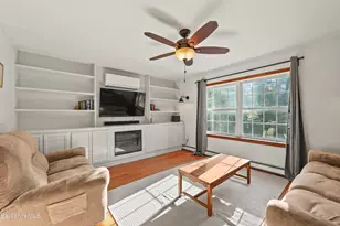 9 Redmond Ln, Pittsfield, MA 01201 - Photo 9