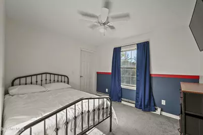 9 Redmond Ln, Pittsfield, MA 01201 - Photo 31