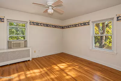20 Alfred Dr, Pittsfield, MA 01201 - Photo 19