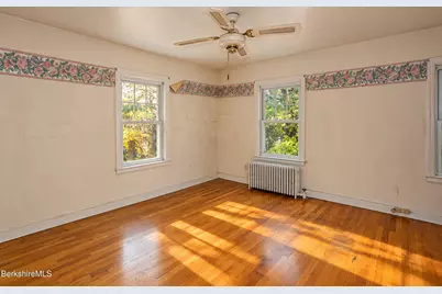 20 Alfred Dr, Pittsfield, MA 01201 - Photo 23