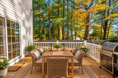 20 Alfred Dr, Pittsfield, MA 01201 - Photo 31