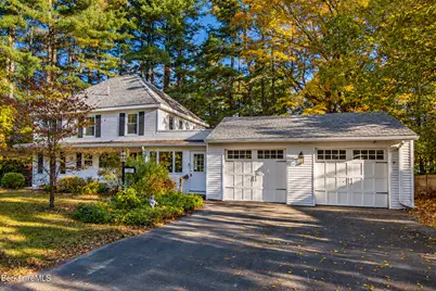 20 Alfred Dr, Pittsfield, MA 01201 - Photo 1