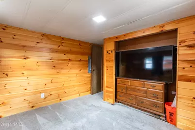 245 Cheshire Rd #5, Pittsfield, MA 01201 - Photo 15