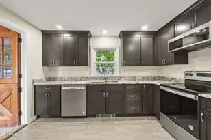 6 Park Cir Dr, Dalton, MA 01226 - Photo 13