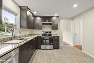 6 Park Cir Dr, Dalton, MA 01226 - Photo 11