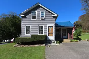 111 Franklin St, North Adams, MA 01247 - Photo 3