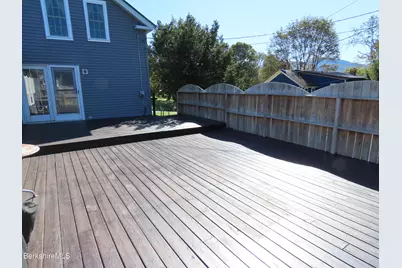 111 Franklin St, North Adams, MA 01247 - Photo 17