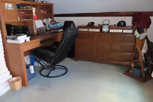 111 Franklin St, North Adams, MA 01247 - Photo 33