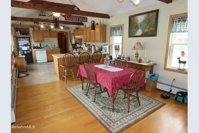 111 Franklin St, North Adams, MA 01247 - Photo 21