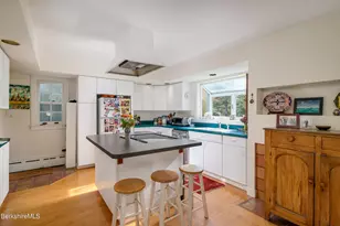 57 Sabin Dr, Williamstown, MA 01267 - Photo 15