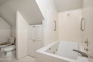 57 Sabin Dr, Williamstown, MA 01267 - Photo 25