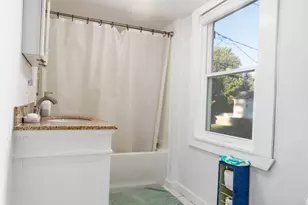 35 Danforth Ave, Pittsfield, MA 01201 - Photo 21