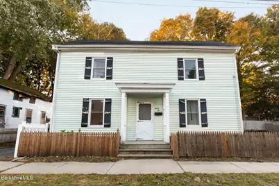 35 Danforth Ave, Pittsfield, MA 01201 - Photo 1