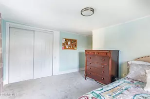 35 Danforth Ave, Pittsfield, MA 01201 - Photo 15