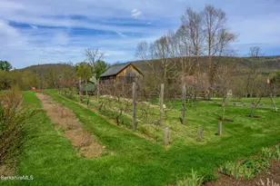 264 & 260 Main Rd, Tyringham, MA 01264 - Photo 47