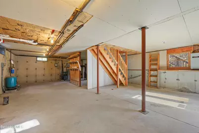 1230 County Rd, Becket, MA 01223 - Photo 31