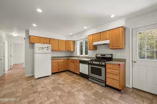 1230 County Rd, Becket, MA 01223 - Photo 11