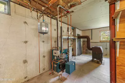 1230 County Rd, Becket, MA 01223 - Photo 33