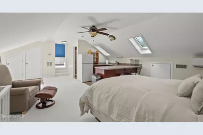 5 Crimson Ln, Great Barrington, MA 01230 - Photo 49