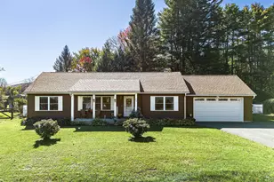 25 Raymond Dr, Dalton, MA 01226 - Photo 1