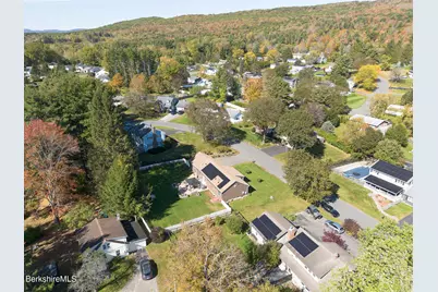 25 Raymond Dr, Dalton, MA 01226 - Photo 17