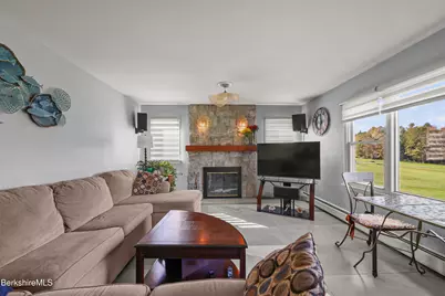 111 Lebanon Ave, Pittsfield, MA 01201 - Photo 9