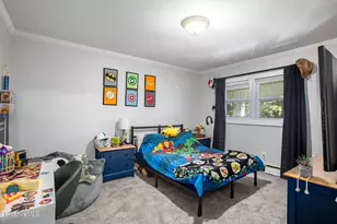 506 Gale Ave, Pittsfield, MA 01201 - Photo 13