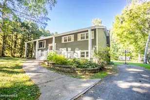 506 Gale Ave, Pittsfield, MA 01201 - Photo 1