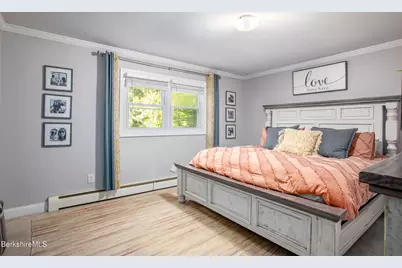 506 Gale Ave, Pittsfield, MA 01201 - Photo 15