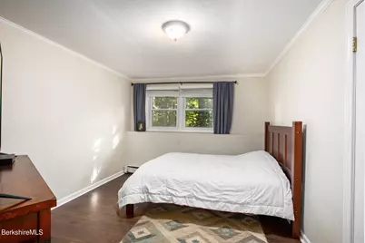 506 Gale Ave, Pittsfield, MA 01201 - Photo 27