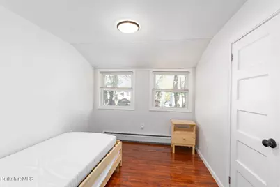 23 Westover St, Pittsfield, MA 01201 - Photo 15