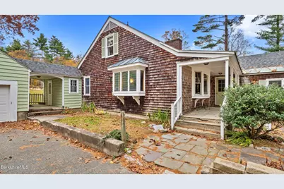 3 Pleasant View Dr, Great Barrington, MA 01230 - Photo 13