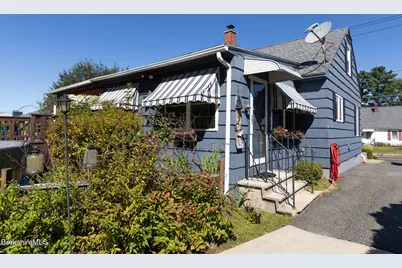 20 Crane Ave, Pittsfield, MA 01201 - Photo 3