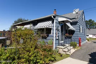 20 Crane Ave, Pittsfield, MA 01201 - Photo 3