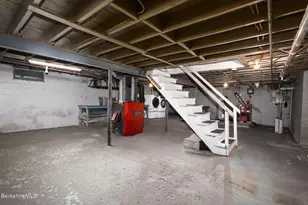 20 Crane Ave, Pittsfield, MA 01201 - Photo 35