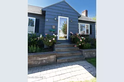 20 Crane Ave, Pittsfield, MA 01201 - Photo 7