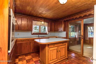 20 Crane Ave, Pittsfield, MA 01201 - Photo 11