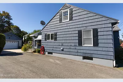 20 Crane Ave, Pittsfield, MA 01201 - Photo 5