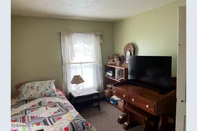 27 Maple Ave, Chester, MA 01011 - Photo 1